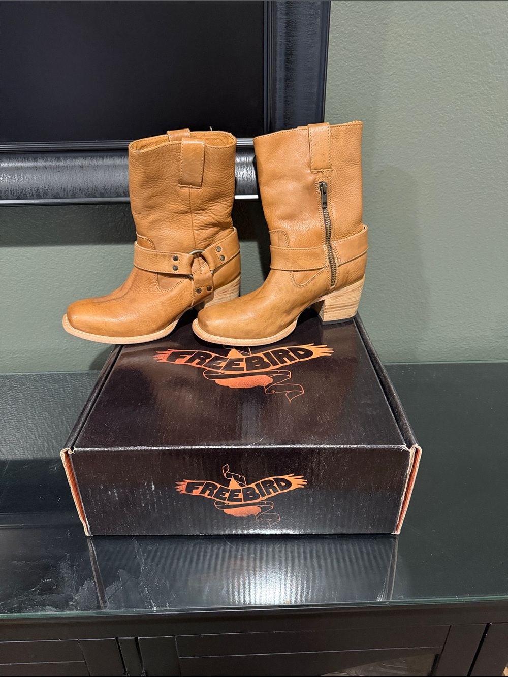 Freebird Booties Darcy Wheat size 8 never worn